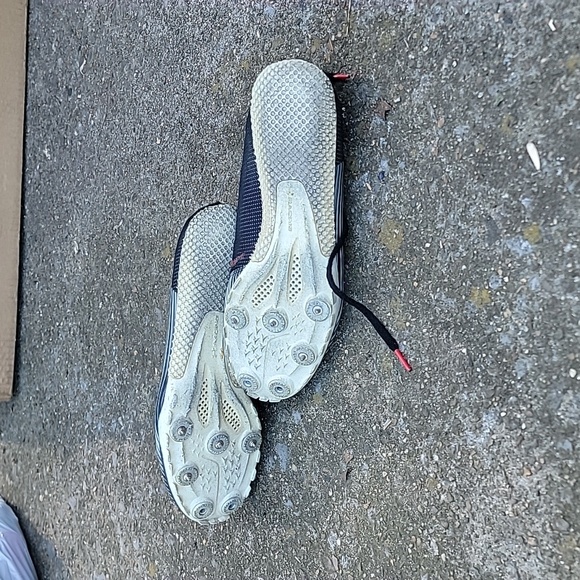 Track shoes - Picture 3 of 4